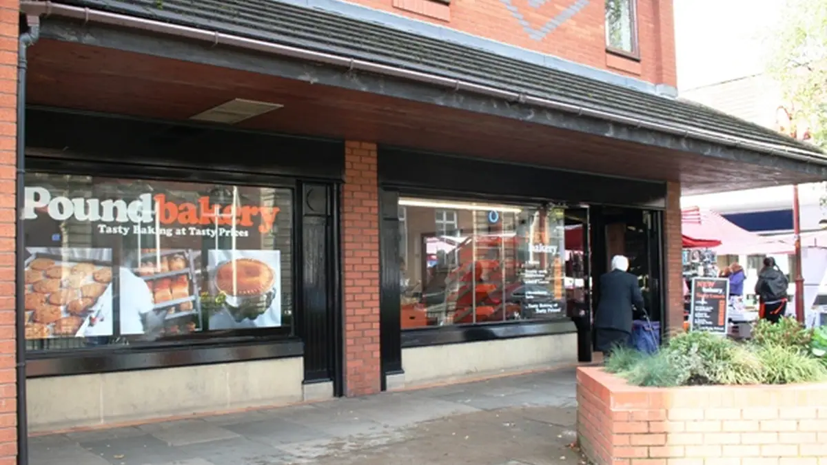 Poundbakery – bakery in Royton town centre